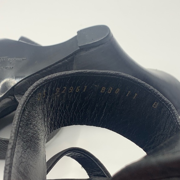 Authentic Salavatore Ferragamo Shoes - Size 11 - Picture 8 of 10